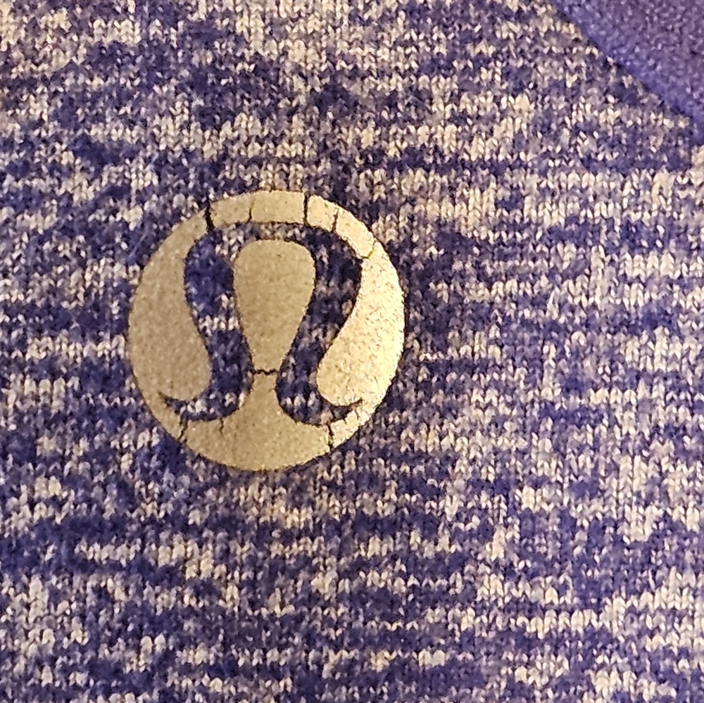 Lululemon Bundle of Three Shelf-bra Tanks, Sz. 8 - Picture 9 of 10